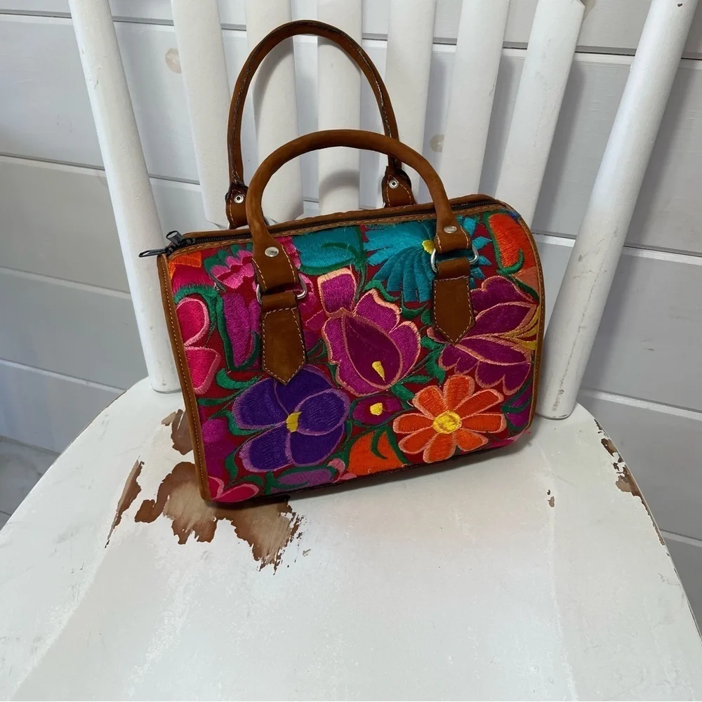 Colorful Floral Embroidered Hand Bag Purse OS